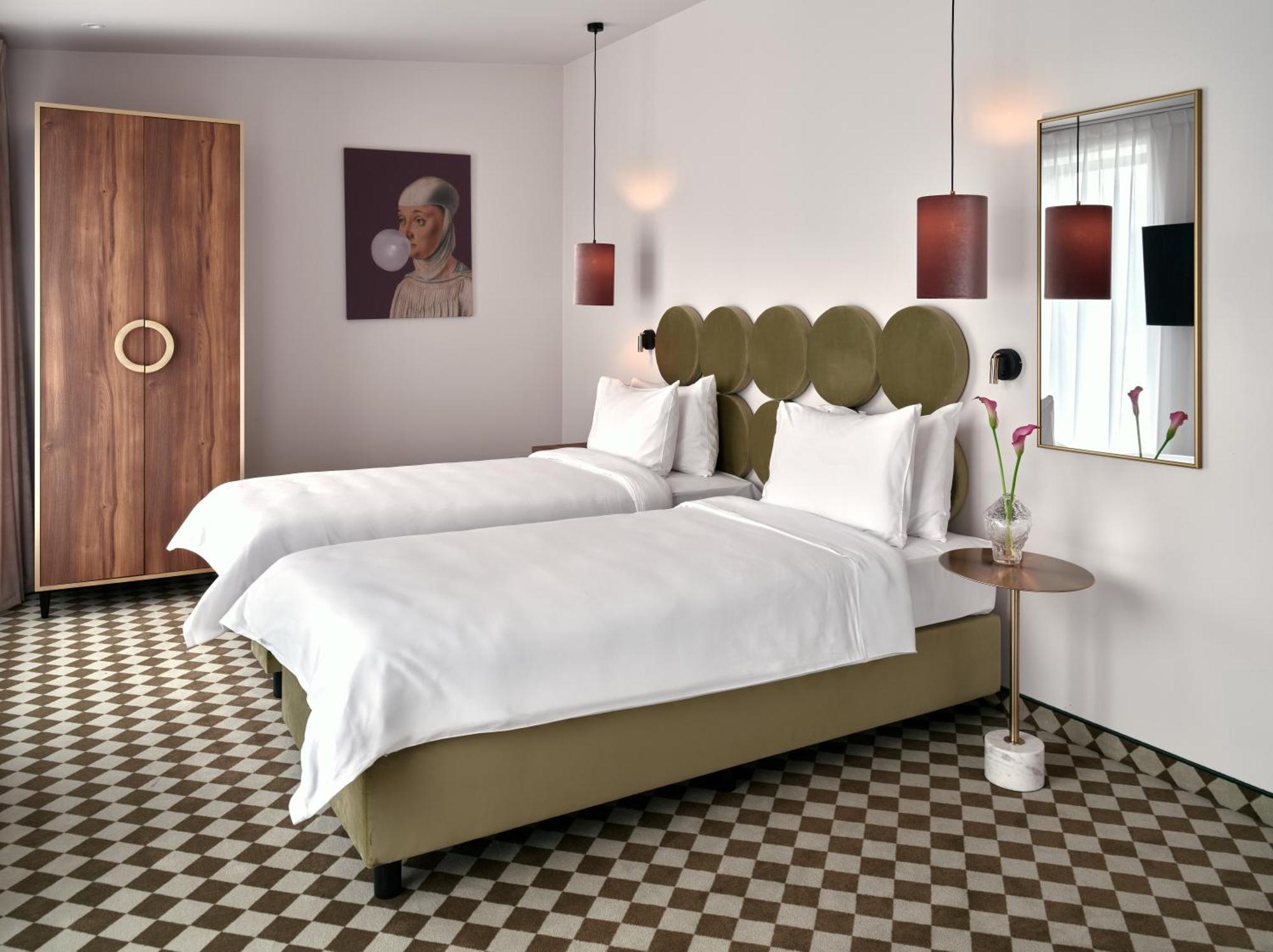 Hotel Pietryna Лодзь Екстер'єр фото