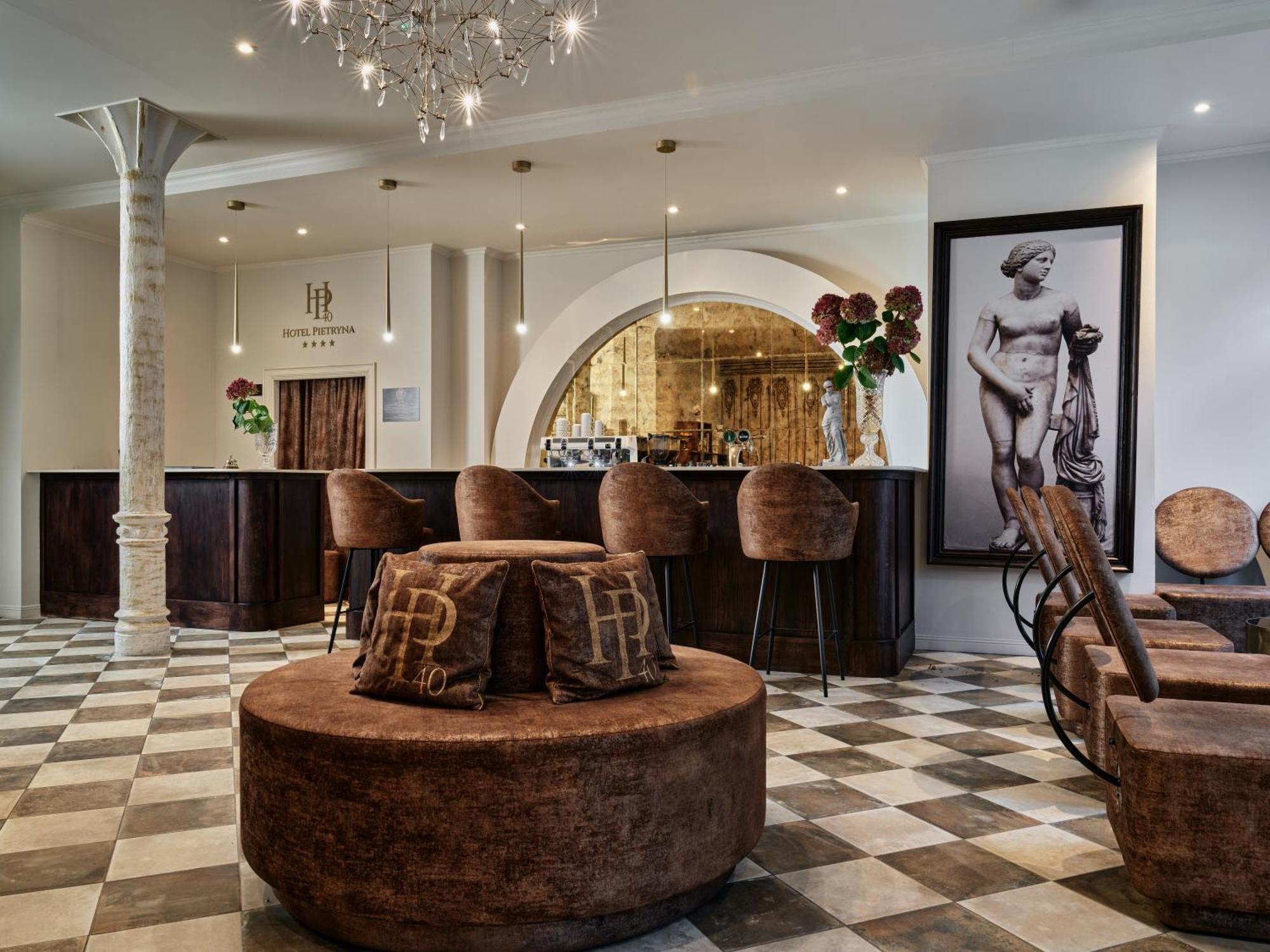 Hotel Pietryna Лодзь Екстер'єр фото